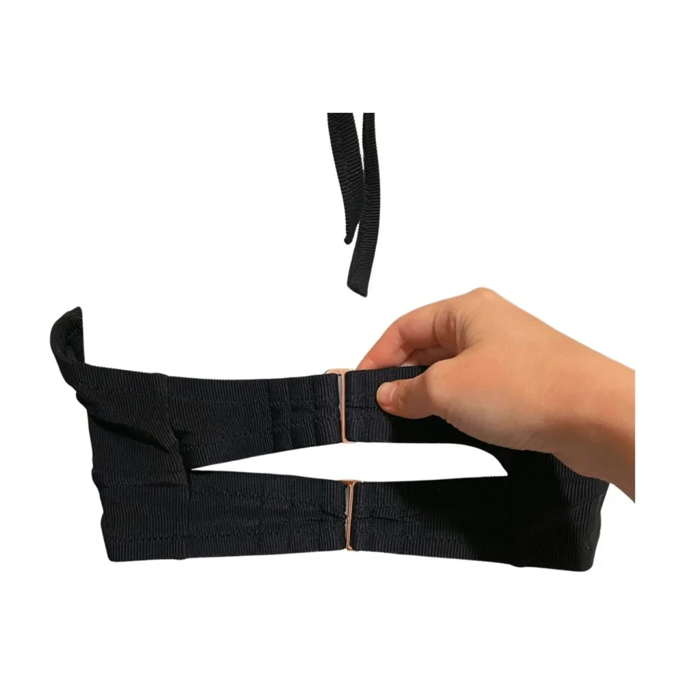 Shade and Shore Ribbed Twist Wrap-Front Bikini Top - Picture 9 of 11